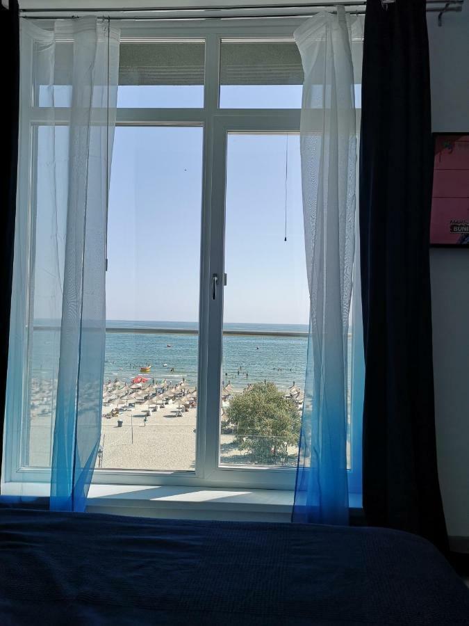Relax Inn Apartment Năvodari Buitenkant foto