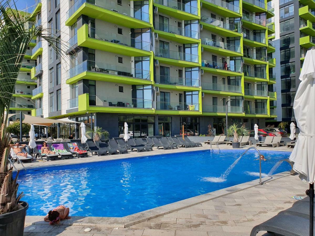 Relax Inn Apartment Năvodari Buitenkant foto